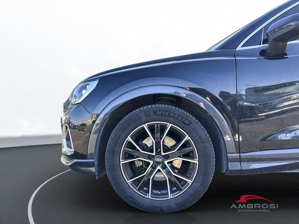 Audi Q3 35 2.0 tdi Business Advanced s-tronic
