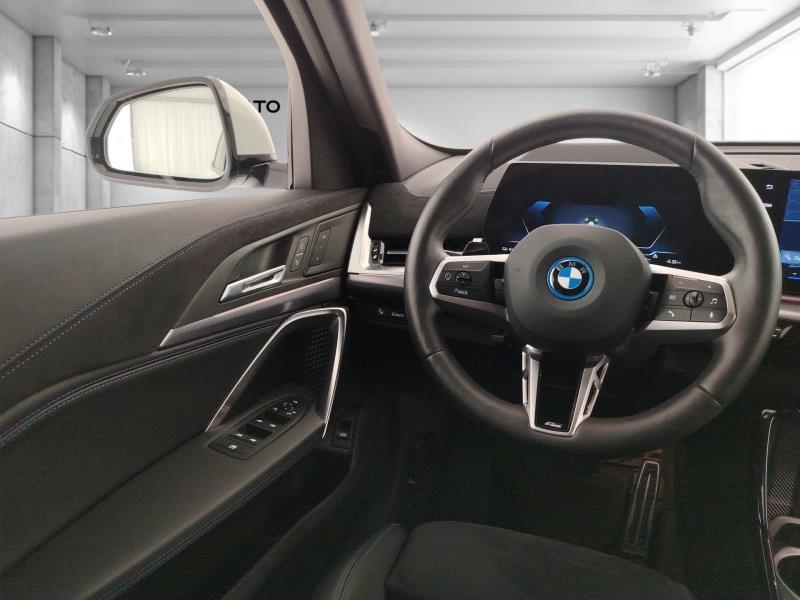 BMW iX2 edrive 20 MSport Pro