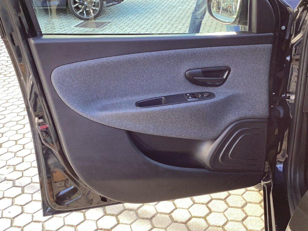 Lancia Ypsilon 1.2 Elefantino Blu s&s 69cv my19