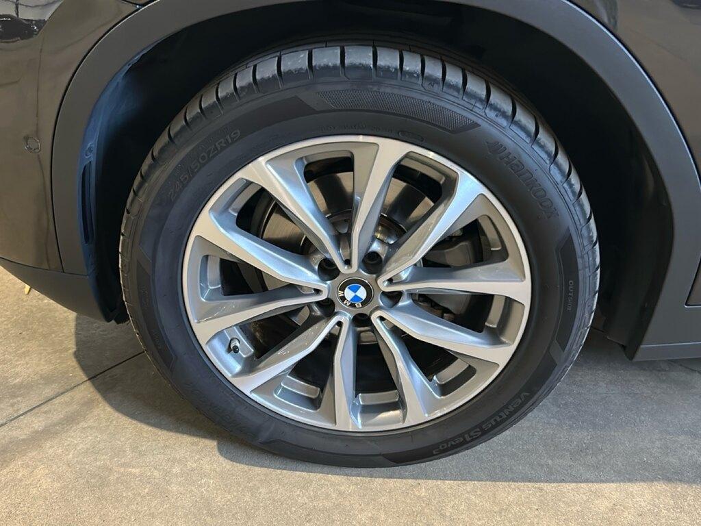 BMW X3 xdrive20d mhev 48V auto