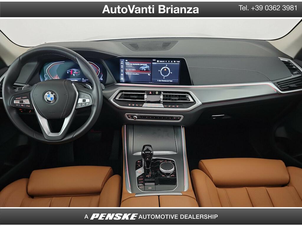BMW X5 xdrive30d mhev 48V xLine auto