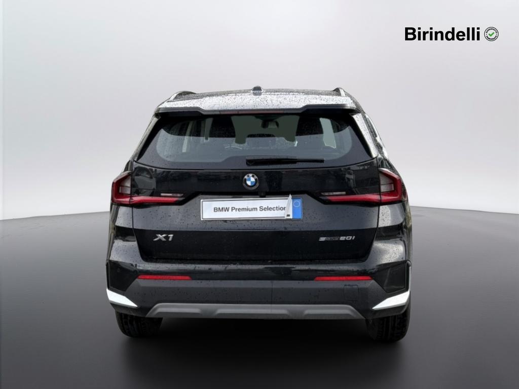 BMW X1 sdrive20i mhev 48V auto