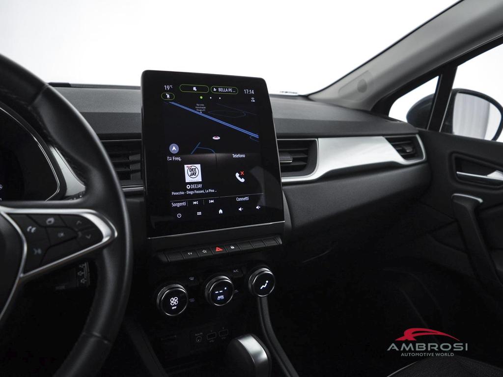 Renault Captur 1.6 E-Tech hybrid Techno Fast Track 145cv auto