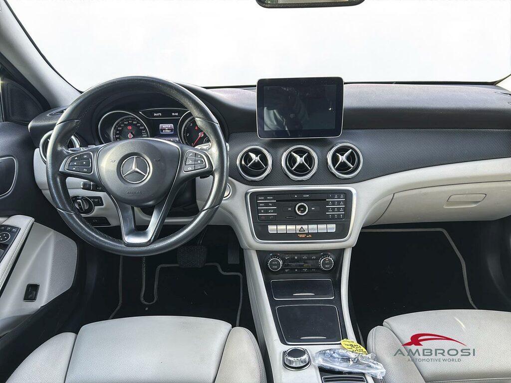 Mercedes GLA 180 d Executive auto