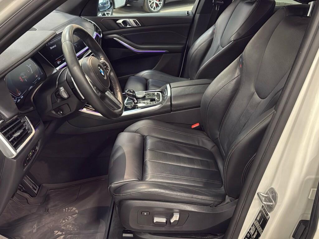 BMW X5 xdrive40d mhev 48V Msport auto