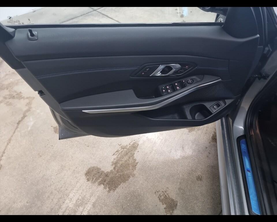 BMW Serie 3 320d Touring mhev 48V xdrive M Sport Pro auto