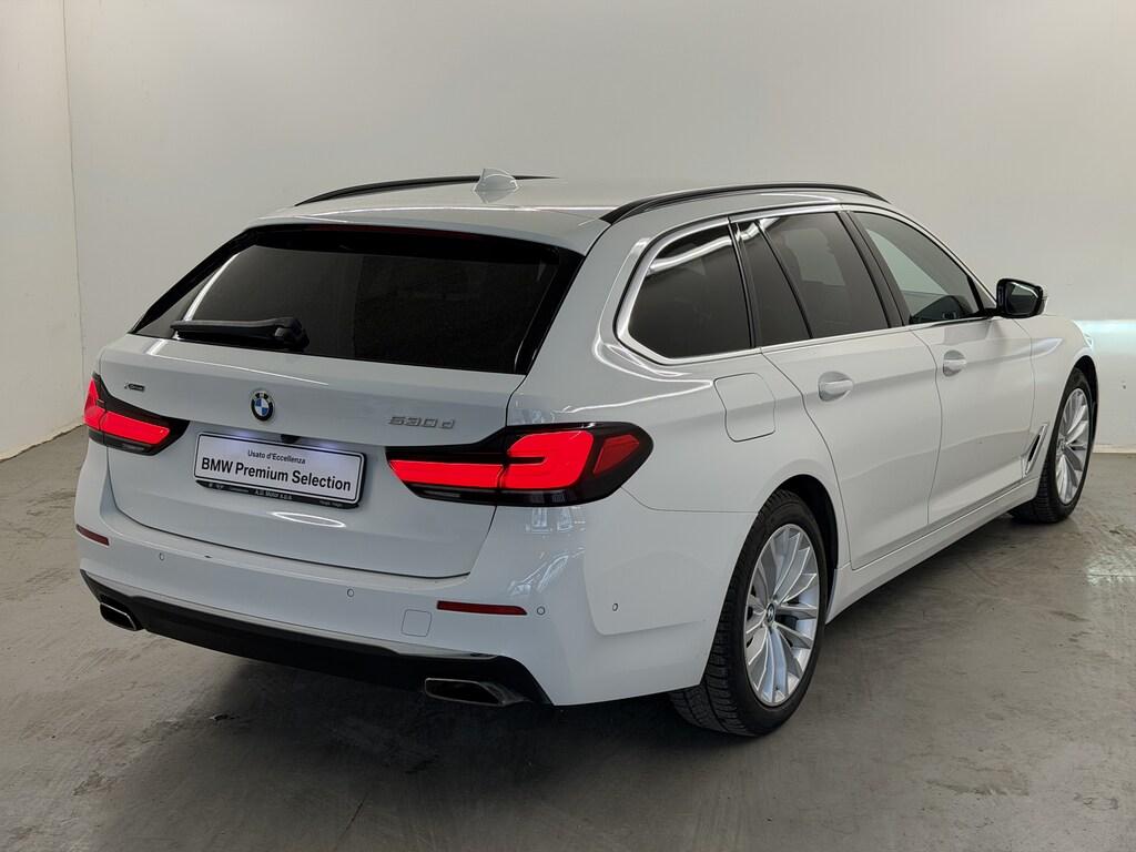 BMW Serie 5 530d Touring mhev 48V xdrive Business auto