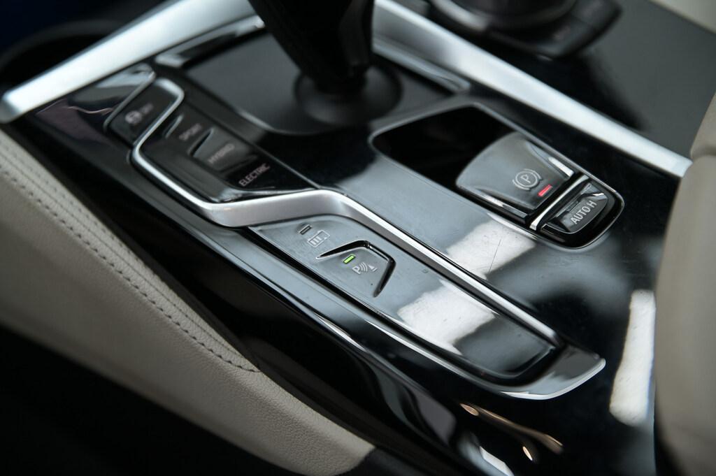 BMW Serie 5 530e Touring xdrive Msport auto