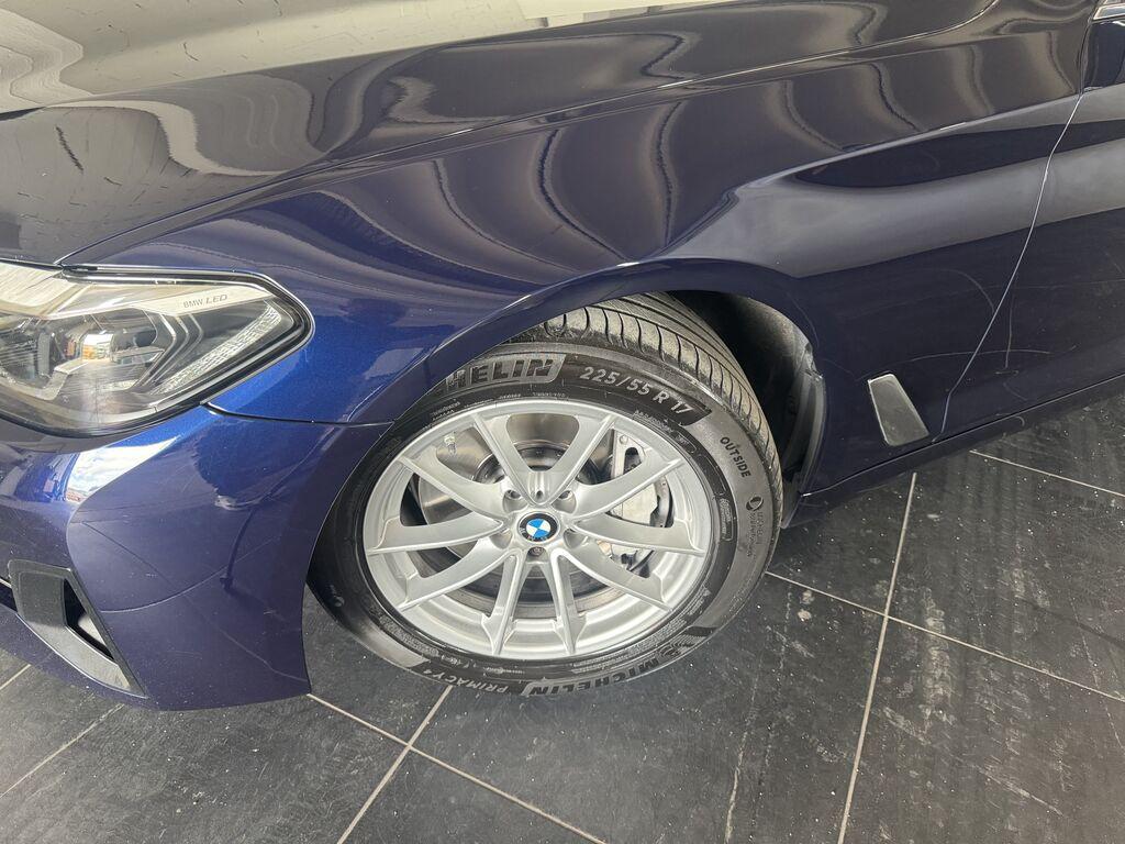 BMW Serie 5 530d mhev 48V xdrive Business auto