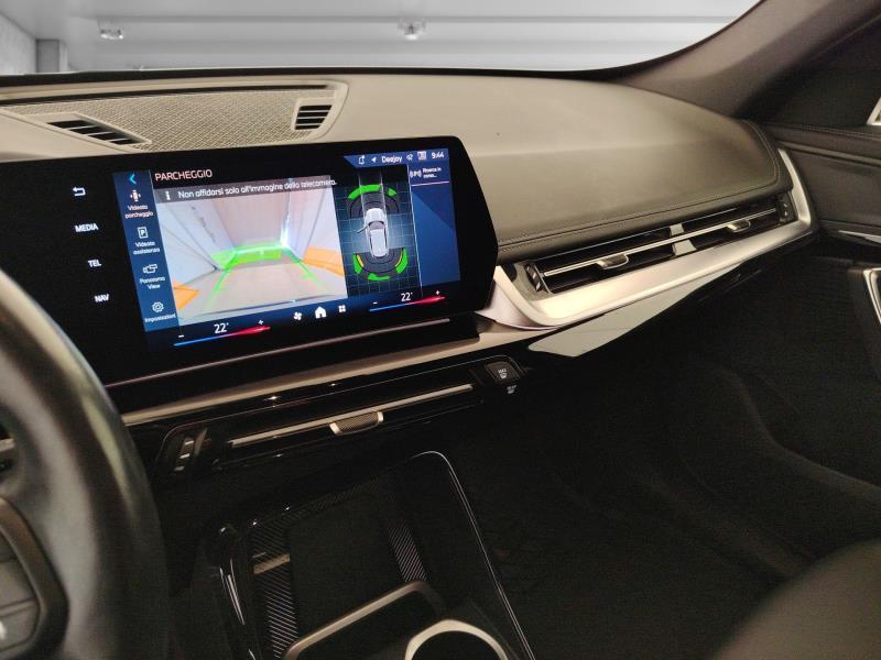 BMW iX1 edrive 20 X-Line