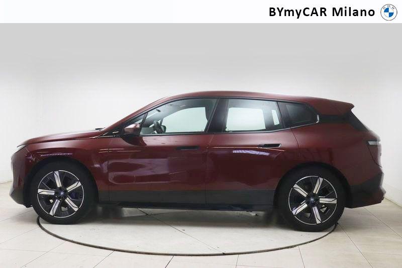 BMW iX xdrive50 pacchetto sportivo