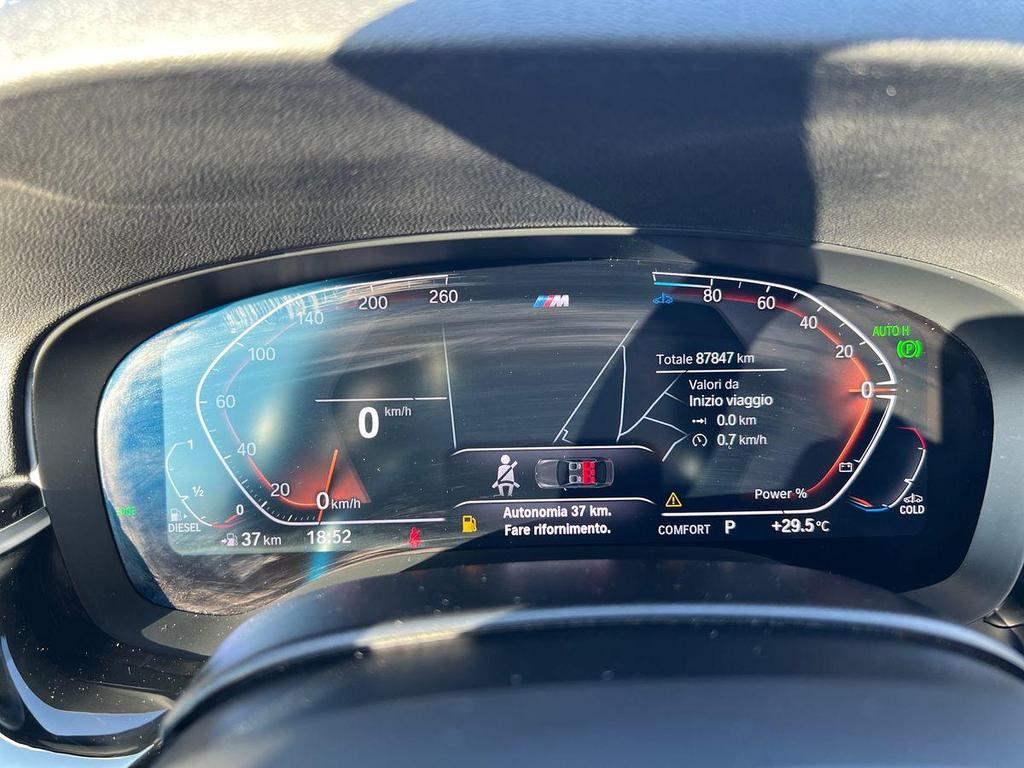 BMW Serie 5 520d mhev 48V xdrive Msport auto