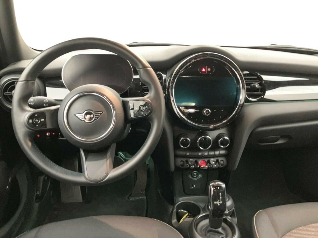 Mini Cooper 1.5 TwinPower Turbo Cooper Business DCT