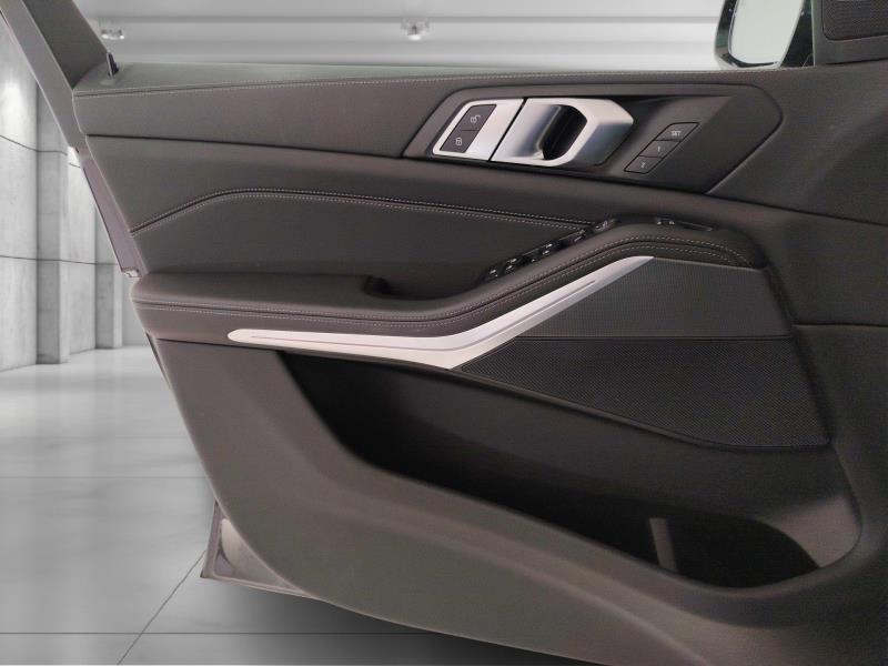 BMW X5 xdrive30d mhev 48V Msport auto