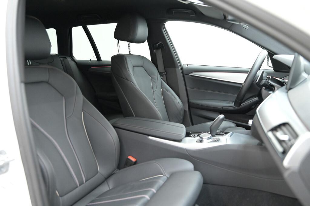BMW Serie 5 520d Touring mhev 48V xdrive Msport auto
