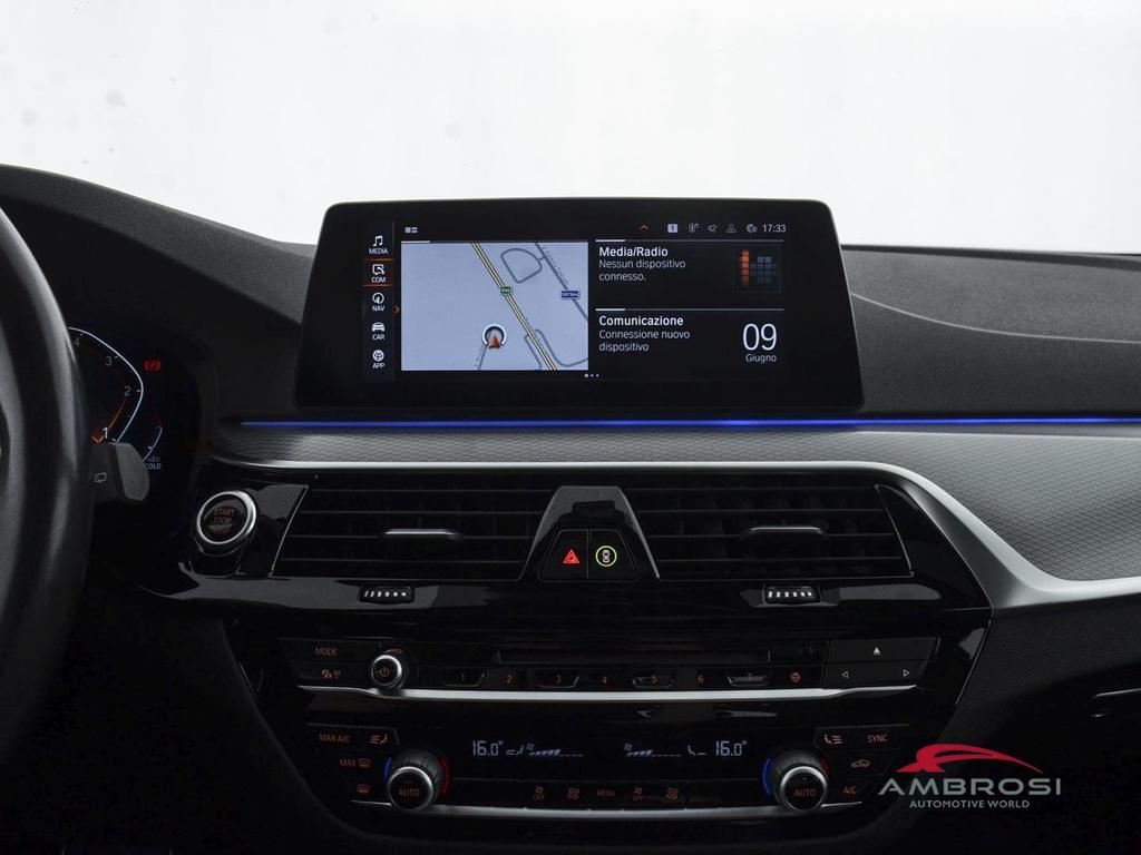 BMW Serie 5 520d Touring mhev Msport auto