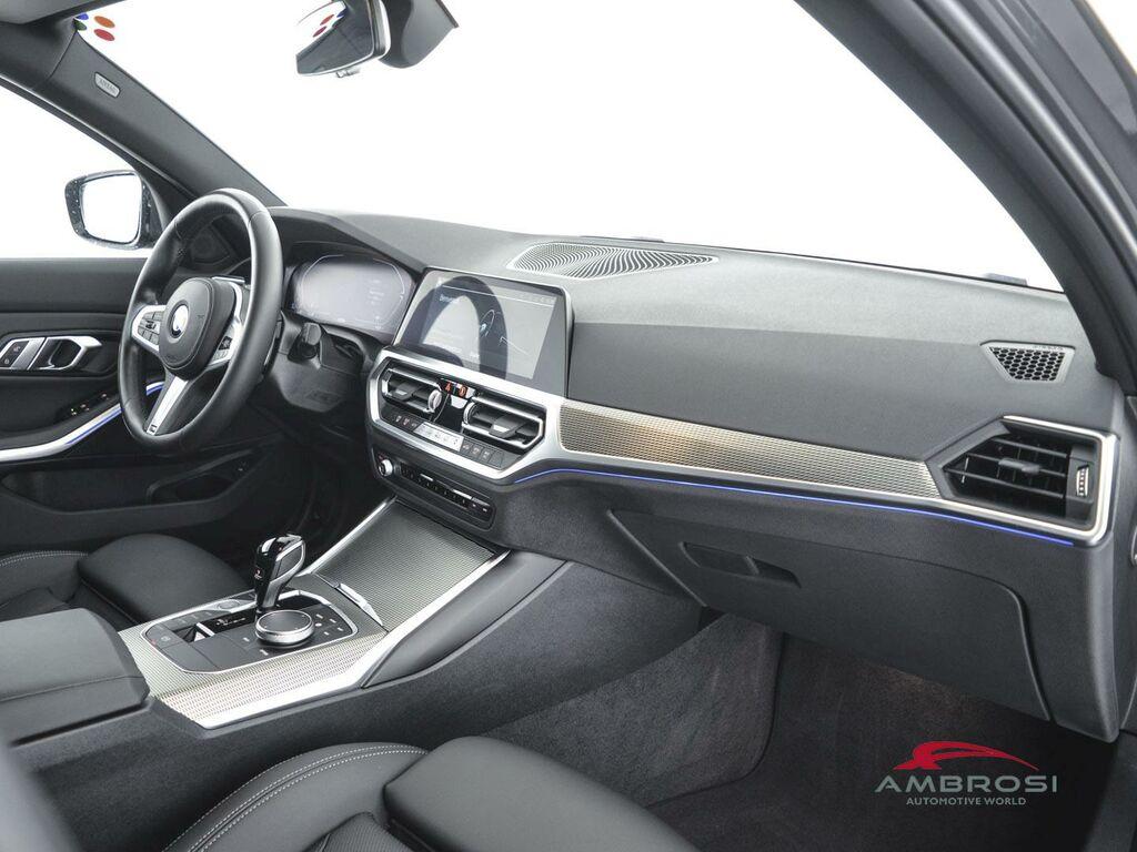 BMW Serie 3 330d Touring mhev 48V Msport auto