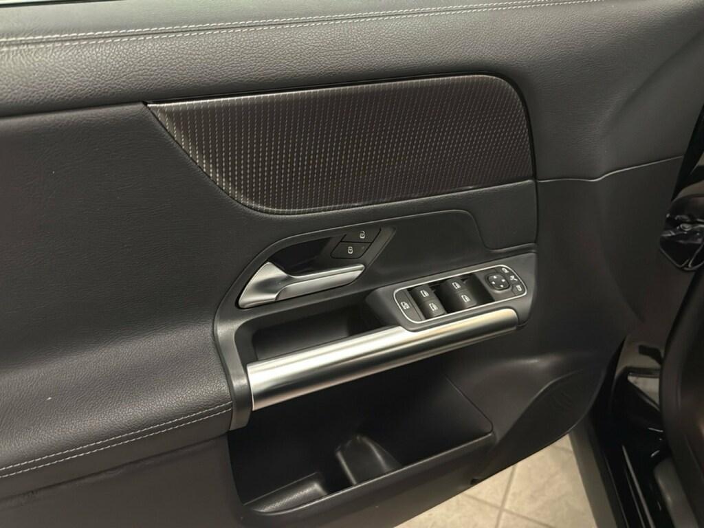 Mercedes GLA 180 d Sport auto