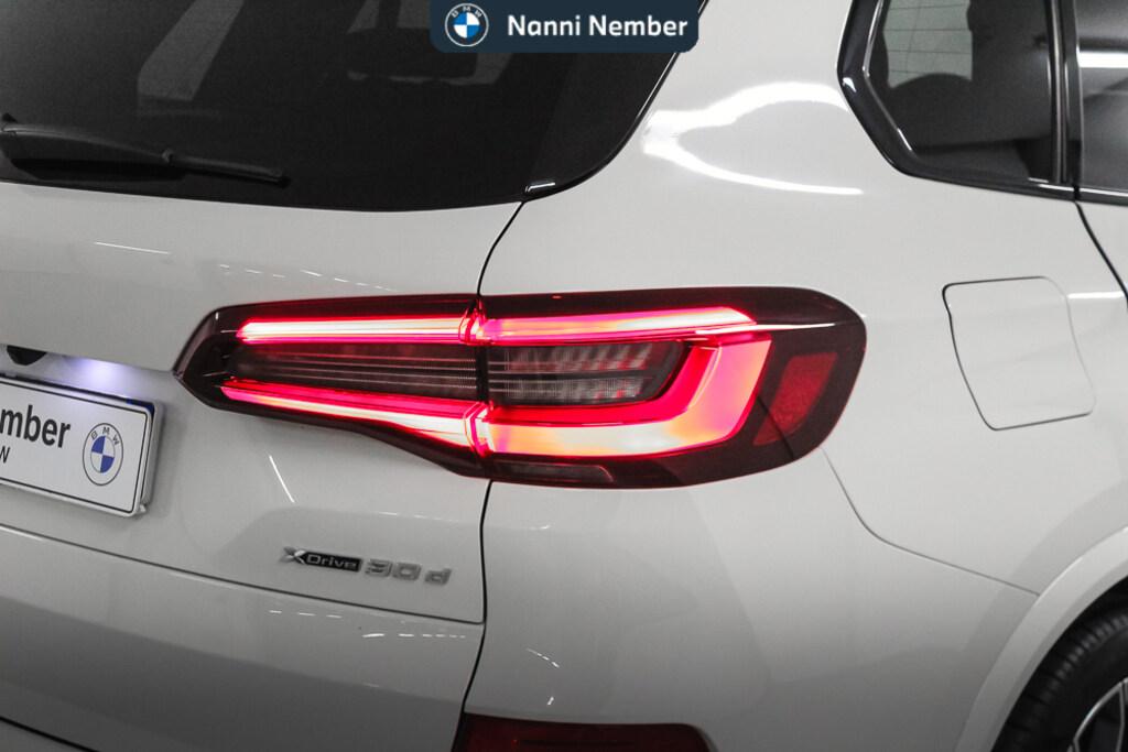BMW X5 xdrive30d mhev 48V Msport auto