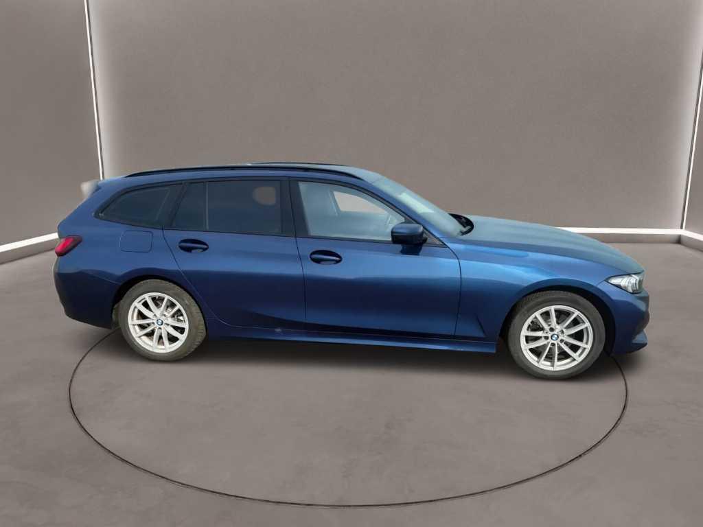 BMW Serie 3 320d Touring mhev 48V auto