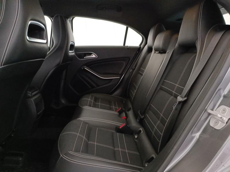 Mercedes Classe A 180 d Premium auto my16