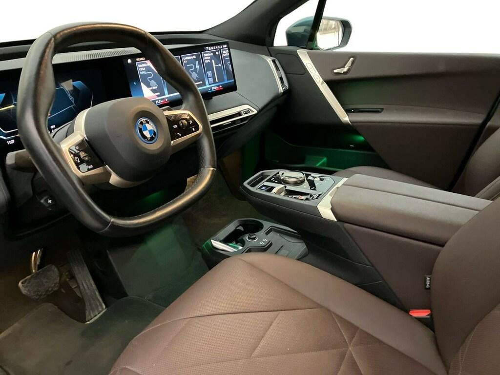 BMW iX xdrive40