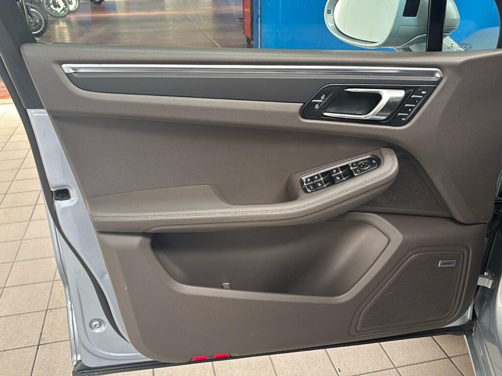 Porsche Macan 2.0 265cv pdk
