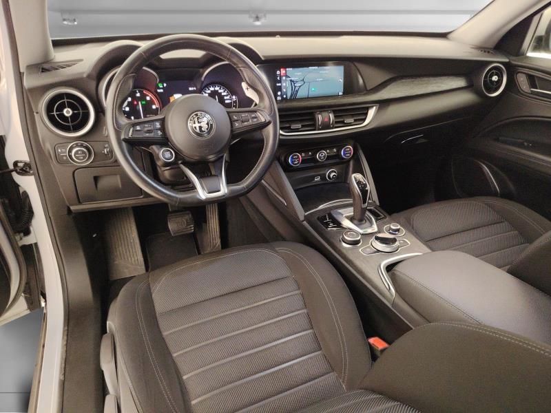 Alfa Romeo Stelvio 2.2 t Business Q4 190cv auto