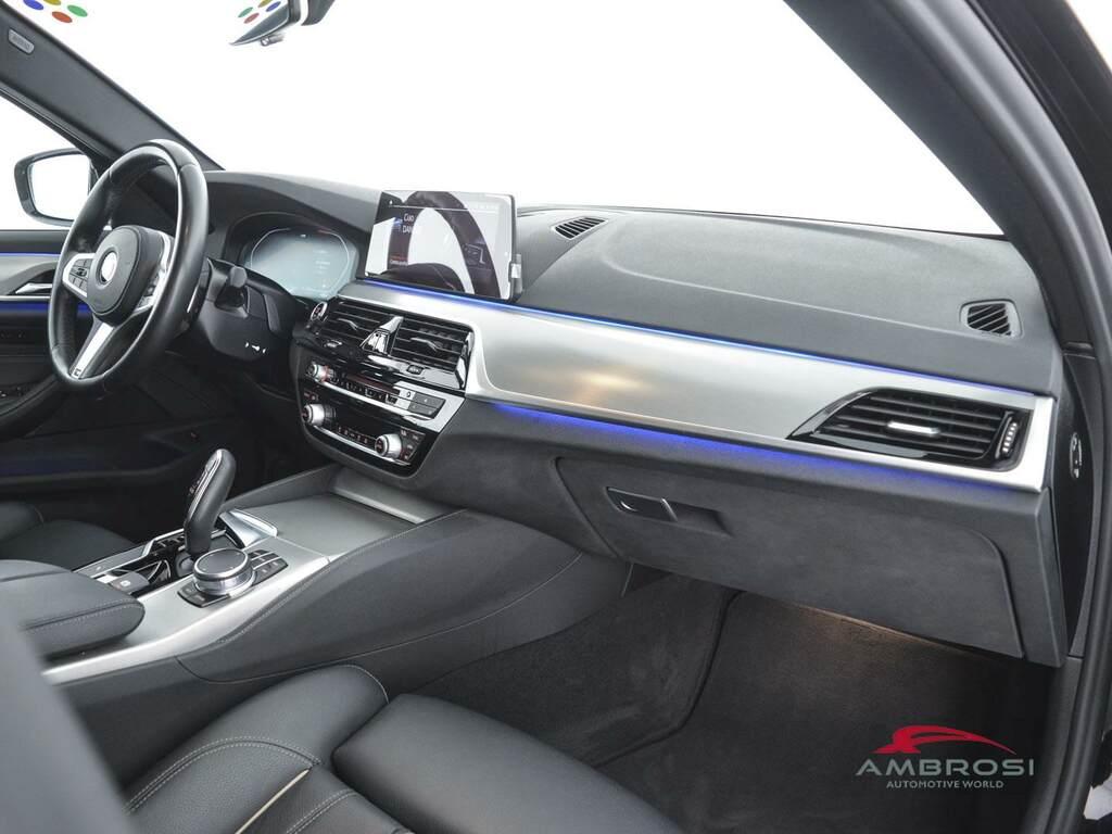 BMW Serie 5 520d xdrive Msport auto