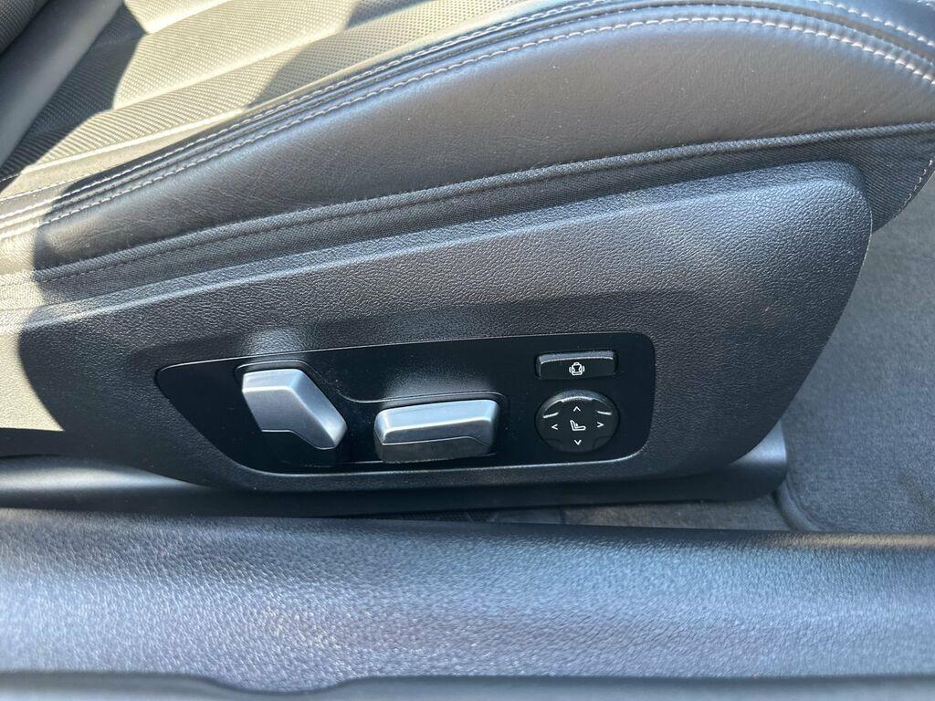 BMW Serie 8 840d Coupe mhev 48V xdrive Individual Composition auto