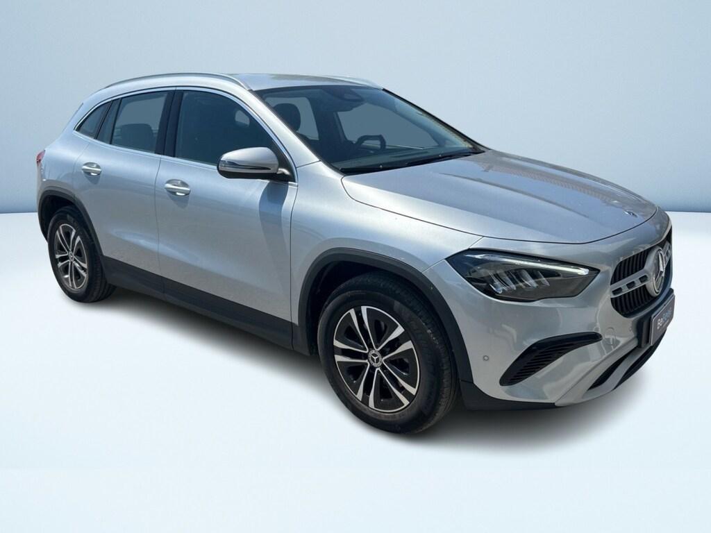 Mercedes GLA 180 d Advanced auto