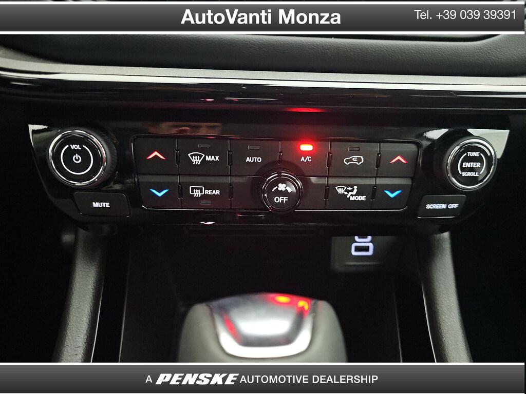 Jeep Compass 1.5 turbo t4 mhev Summit 2wd 130cv dct