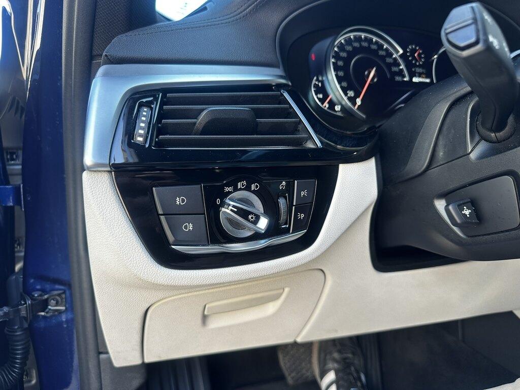 BMW Serie 5 530e Luxury auto