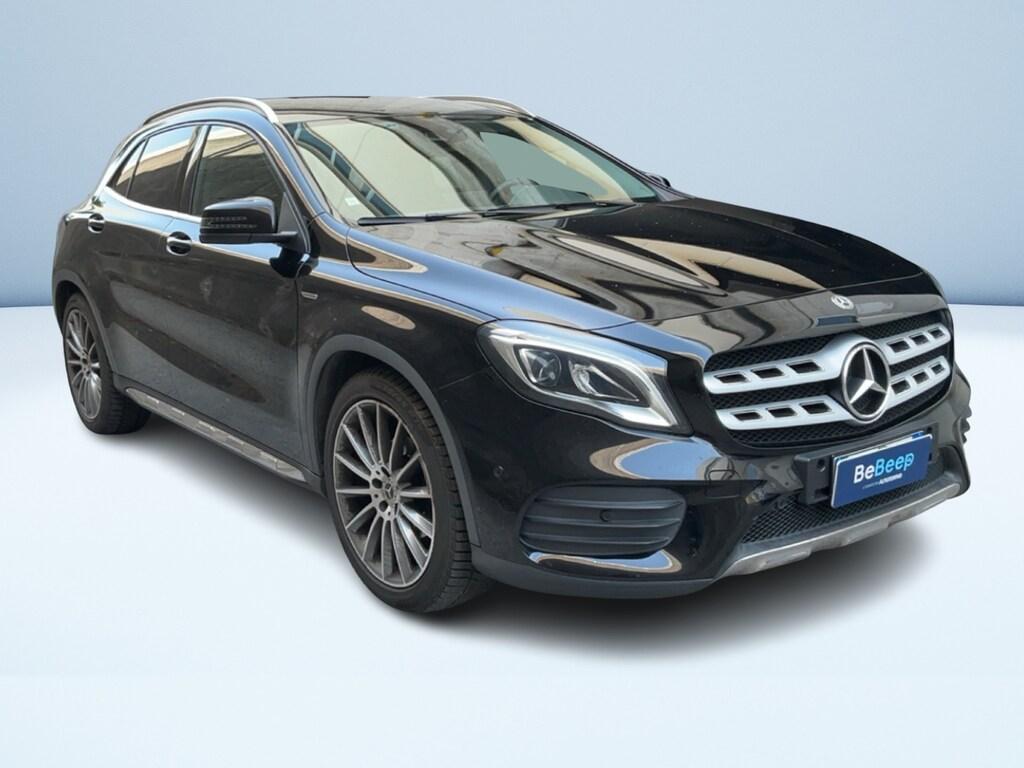 Mercedes GLA 180 Premium auto