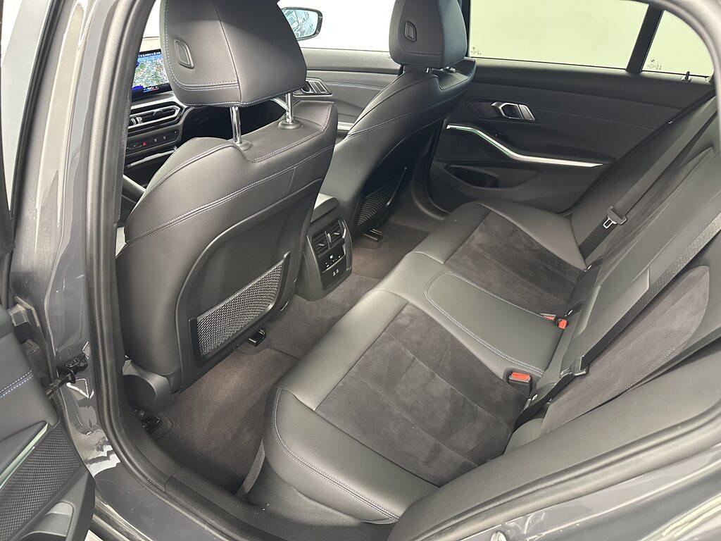 BMW Serie 3 320d Touring mhev 48V Msport auto