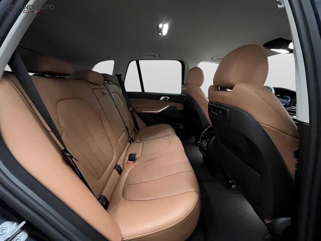 BMW X5 xdrive40d mhev 48V xLine auto