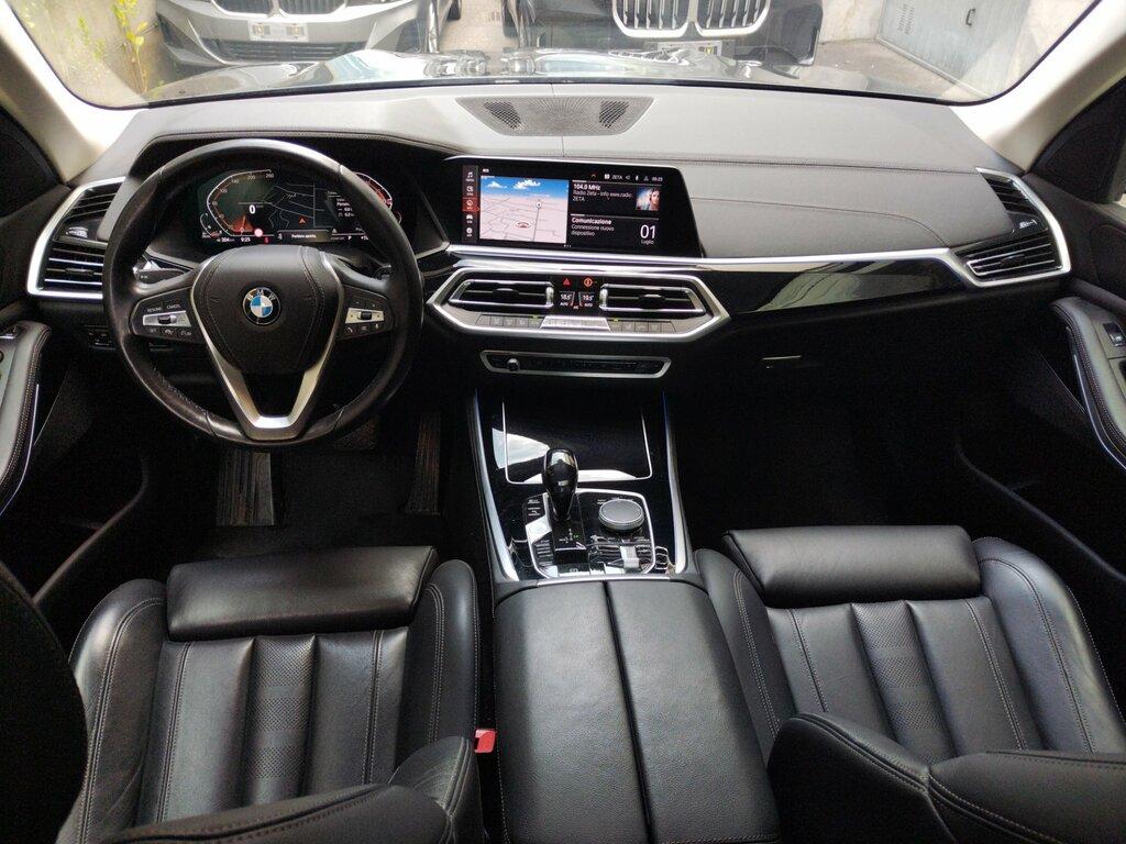 BMW X5 xdrive30d mhev 48V xLine auto