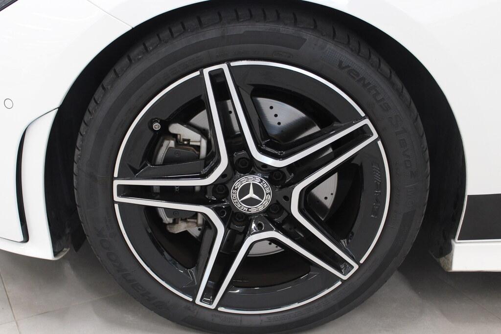 Mercedes CLA 200 d Premium auto