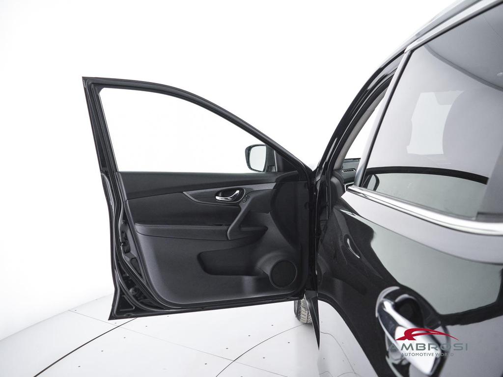 Nissan X-Trail 1.6 dci Tekna 2wd xtronic E6