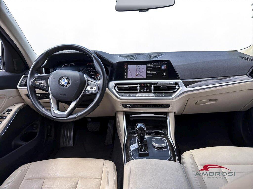 BMW Serie 3 320d Touring mhev 48V Luxury auto