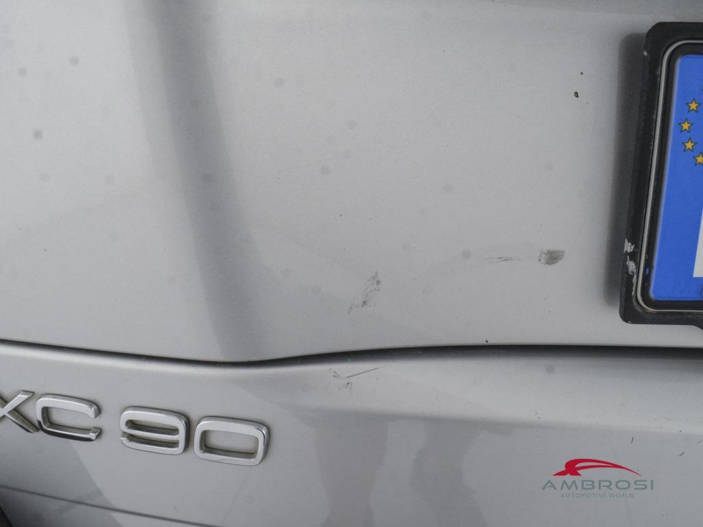 Volvo XC90 2.4 D5 185cv 6m