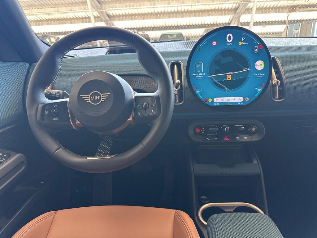 Mini Mini Countryman 2.0 48V D Favoured auto
