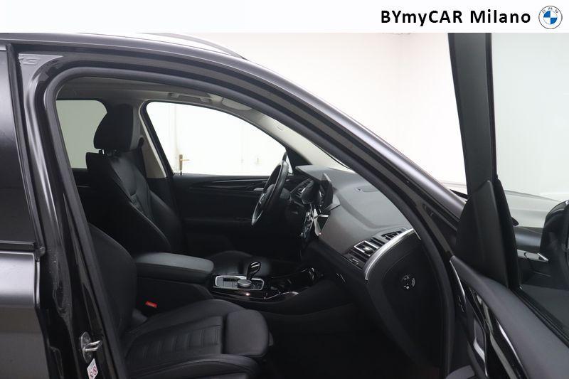 BMW X3 xdrive20d mhev 48V auto