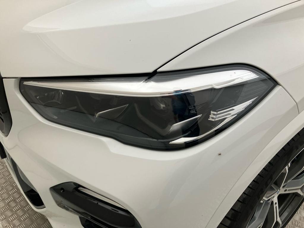 BMW X5 xdrive30d mhev 48V Msport auto