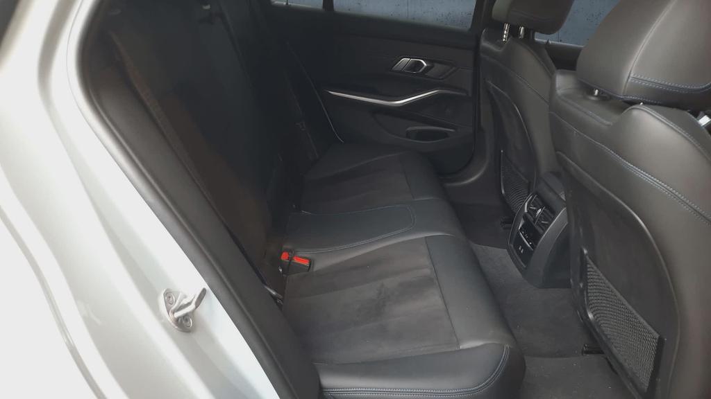 BMW Serie 3 320d Touring mhev 48V Msport auto