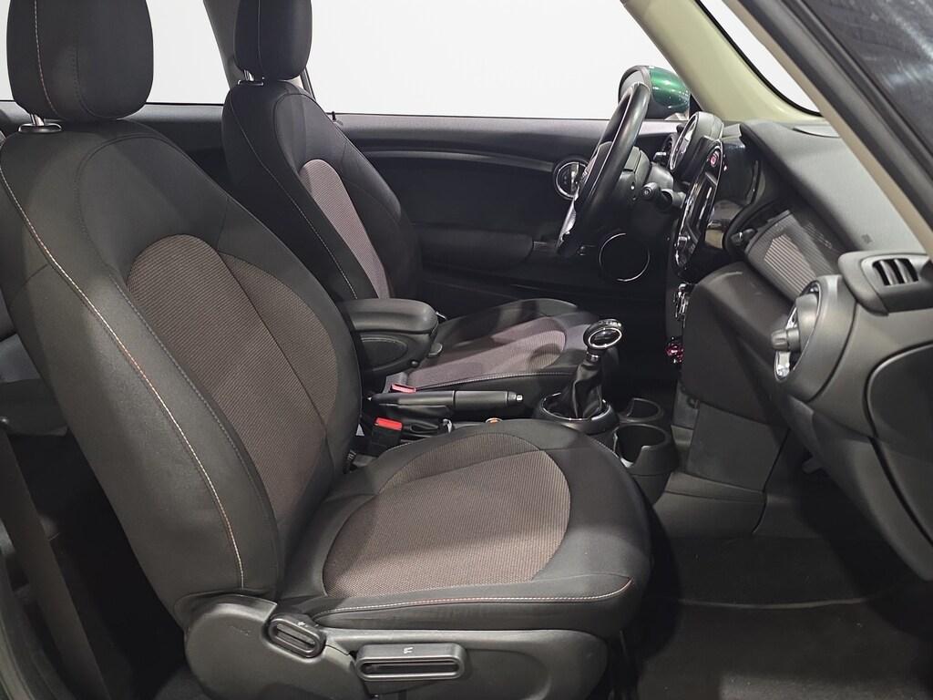 Mini Cooper D 1.5 D Cooper D Hype Auto