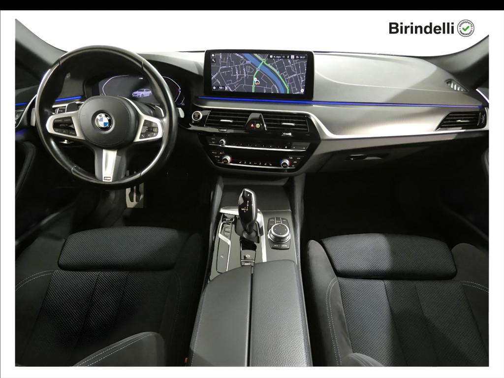 BMW Serie 5 530d Touring mhev 48V xdrive Msport auto