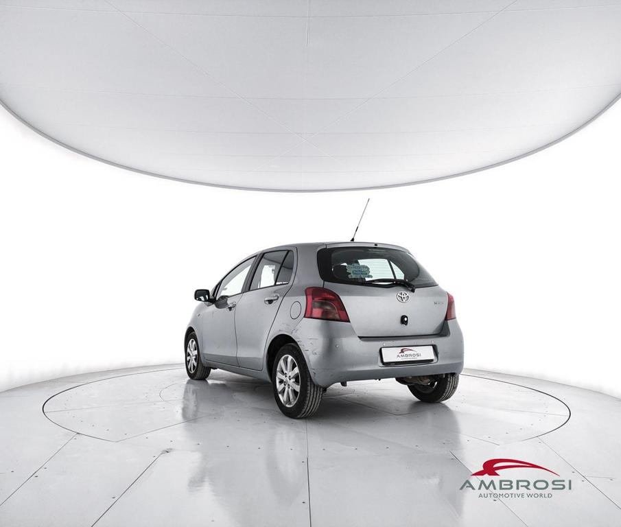 Toyota Yaris 1.3 Sol 5p