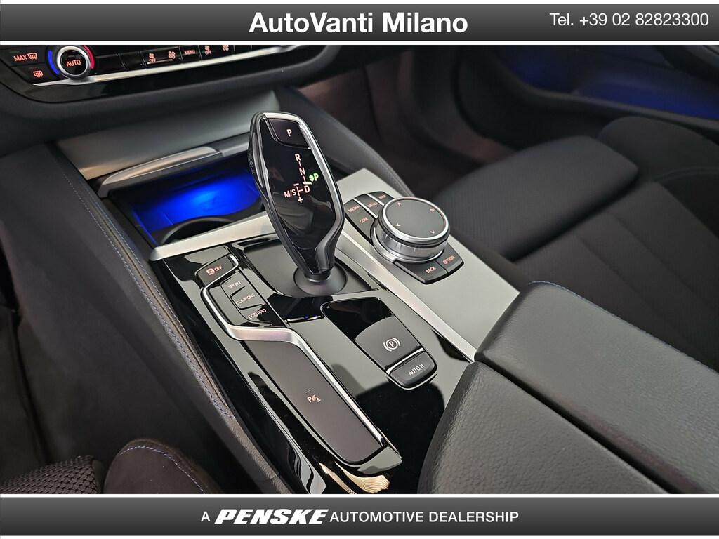 BMW Serie 5 520d xdrive Msport auto