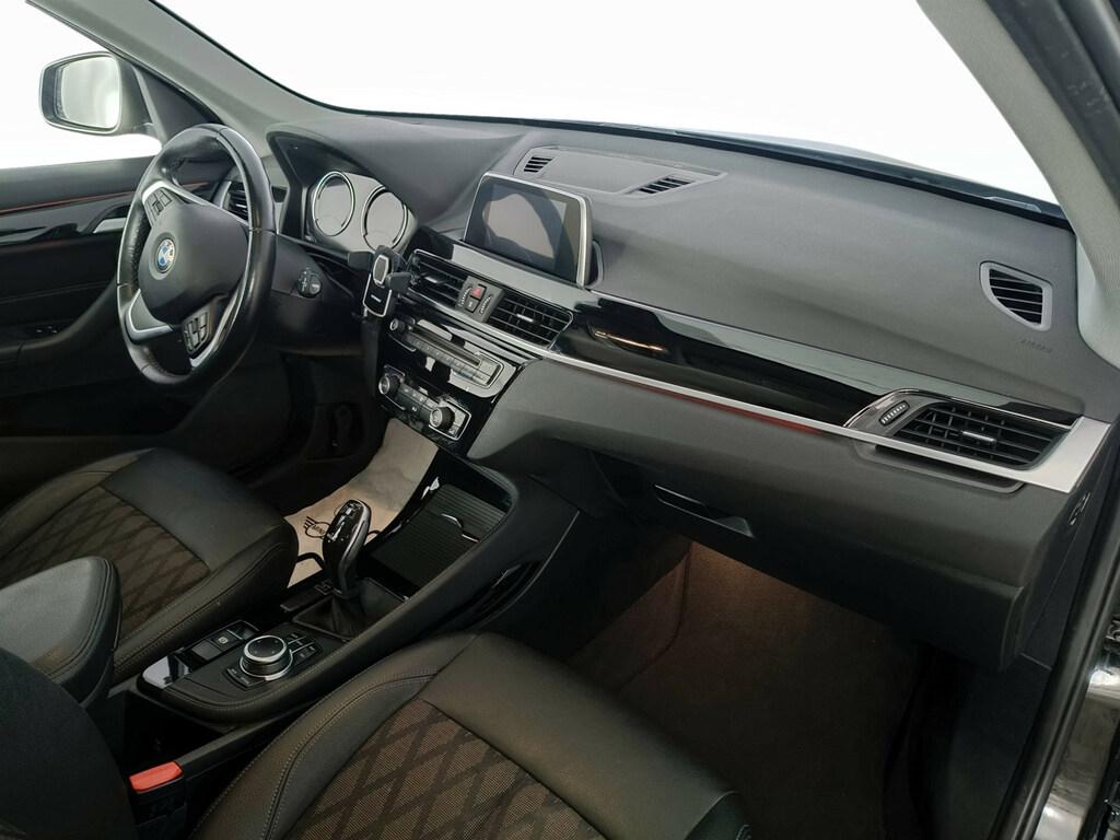 BMW X1 sdrive18d xLine auto my18